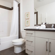 bathroom/tiles