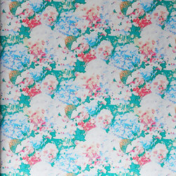 WILWORTH &ndash; PINK, GREEN SMALL HYDRANGEA ON SILVER Pattern Number: 2016-100-10 - Wallpaper