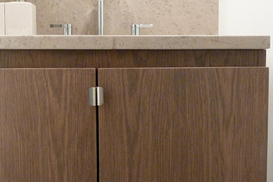 Example of a minimalist bathroom design in Minneapolis