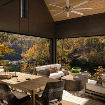 Lake Keowee Retreat