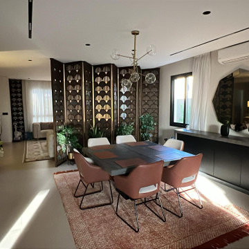 Light Luxury Open Dining Area | Spatial Division with Hollow Wood Screen Partiti