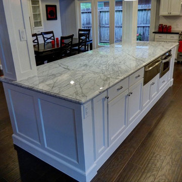The Oasis of Westbury Kitchen Island