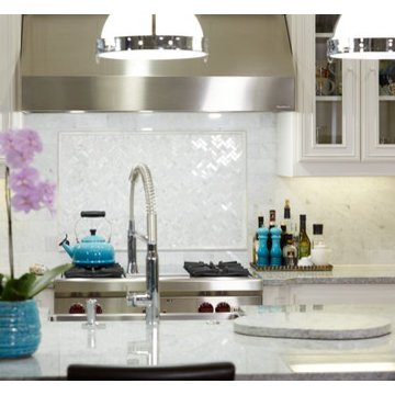 Eclectic Arts & Craft Kitchen