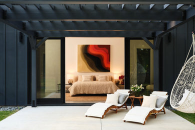 Inspiration for a contemporary patio remodel in San Francisco