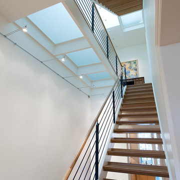Abandoned Embassy Transformed into Vibrant New Residence