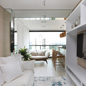 INSIDE | Etnic / Mediterranean (Vila Leopoldina)