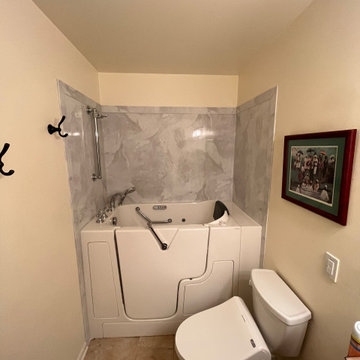 Romulus Walk in tub