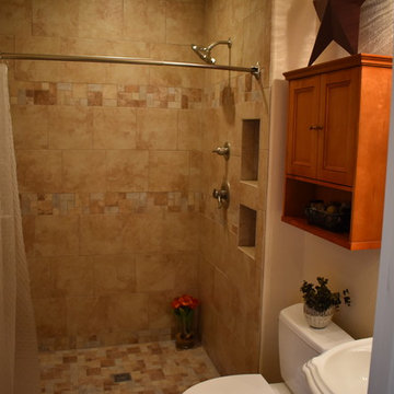 Beautiful Adaptable Spa Baths and Lodgelike Family Room