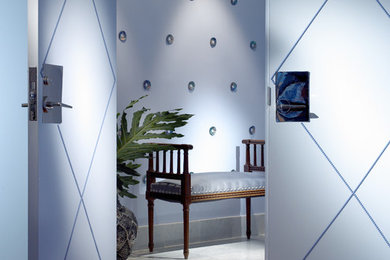 Example of an entryway design in Miami