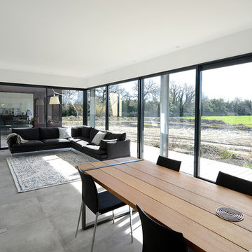 Ultra contemporain
