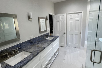 Minimalist bathroom photo in Other
