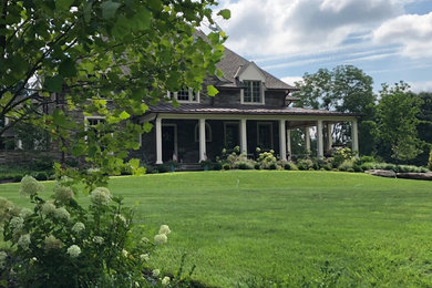 This is an example of a traditional stone landscaping in Philadelphia.