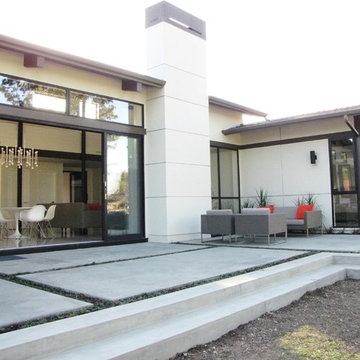 Houzz Tour: A Labor of Modern Love in Costa Mesa