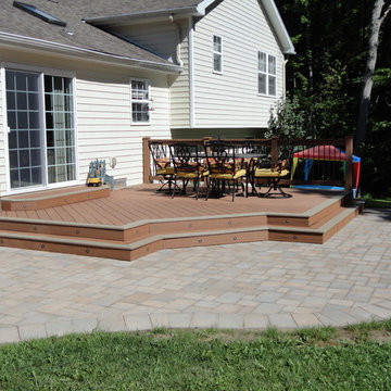 Lakewood NY deck, patio & landscape lighting