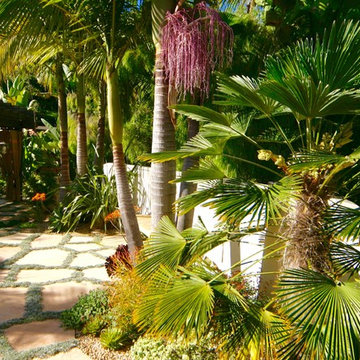 MEDITERRANEAN COURTYARD