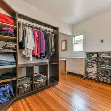 32 Perkins St