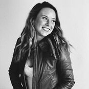 Julia Gossner's photo
