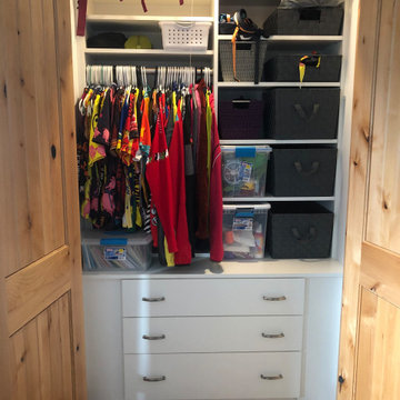 Beautiful Master Closet for Ranch Home in Longmont