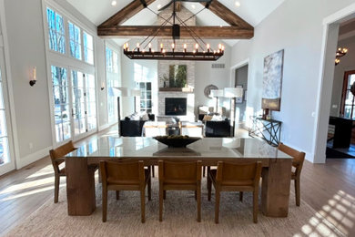 Inspiration for a country dining room remodel in Columbus