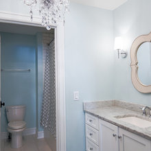 Mika’s Bathroom