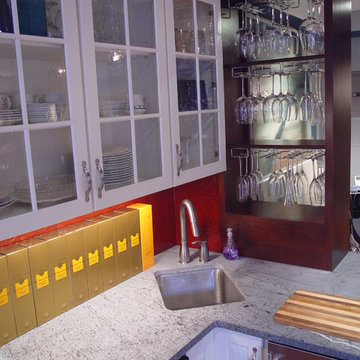 Compact & Contemporary