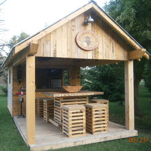 Outdoor Cook Center