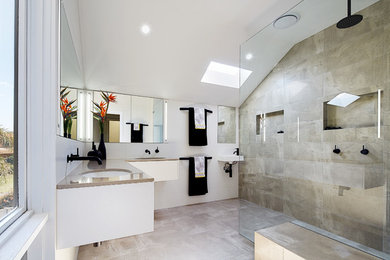 Large modern bathroom in Melbourne.