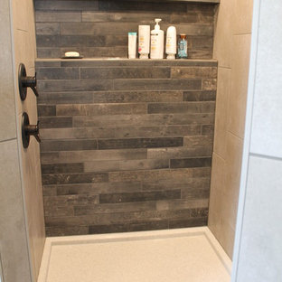 75 Beautiful Vinyl Floor Bathroom With Onyx Countertops Pictures