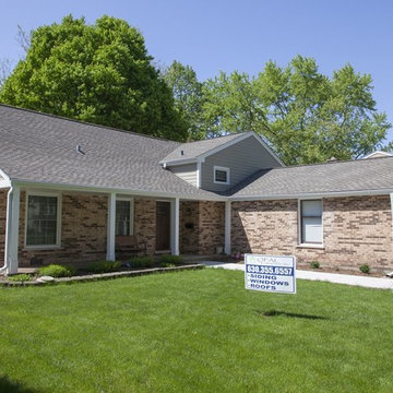 Can't go wrong with classics! Monterey Taupe James Hardie Siding & GAF roofing