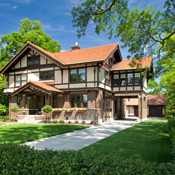 Historically Replicated Garage & Landscape - Saint Paul
