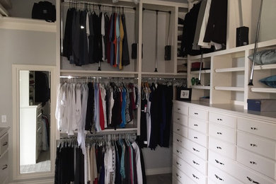 Transitional closet photo in Oklahoma City