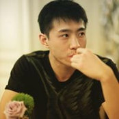 Jing Li's photo