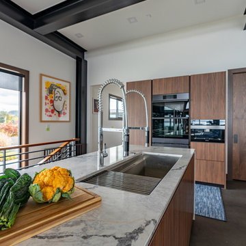 EDMONDS KITCHEN