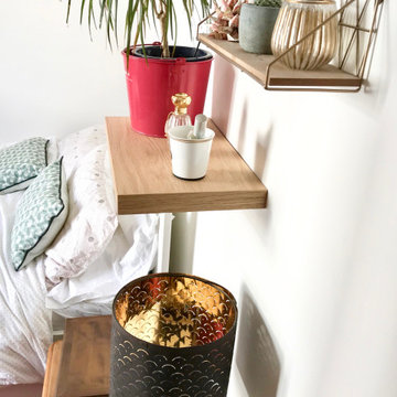 Etagère murale / Table de chevet pour Julie