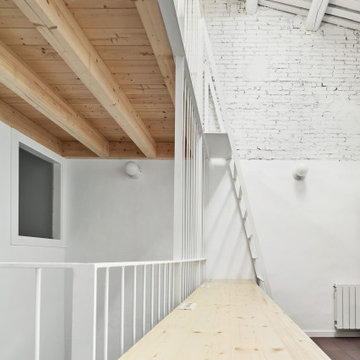 82SAN Reforma de casa entre mitgeres al Centre de Terrassa