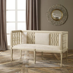 MH -Hall Bench - Products