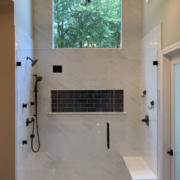 Frameless In-Line Shower with Low Iron Glass