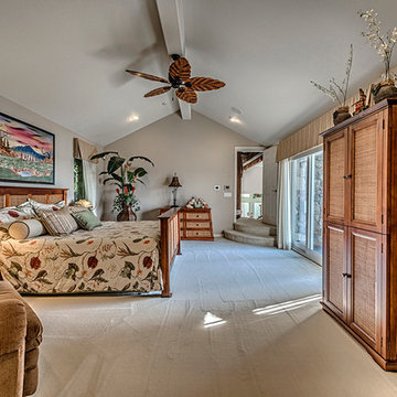 Panoramic Bluff Views
