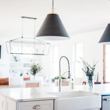 Bright & Open Kitchen
