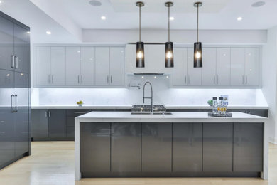 Glossy White & Grey Kitchen