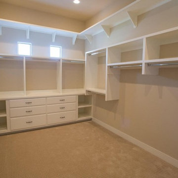 Gold Dust Estate Master Closet