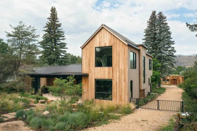 Danish exterior home photo in Denver