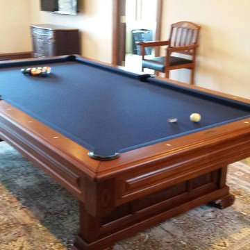 Upscale Brunswick Pool Table with Navy cloth