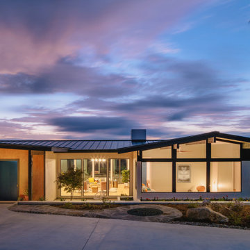 Atomic Ranch Midcentury Modern Project House
