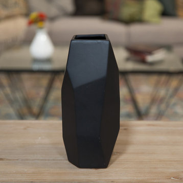 Urban Trends Ceramic Vase, Black