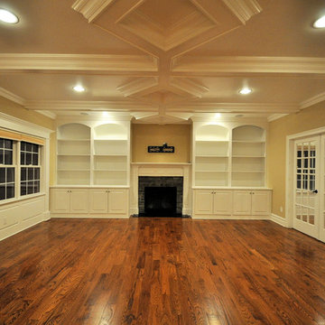 40 Mohawk Trl, Westfield