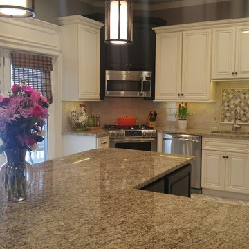 Avenue E Kitchen