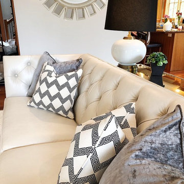Black and White Elegant Living Room