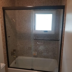 Square - San Diego - Shower Doors