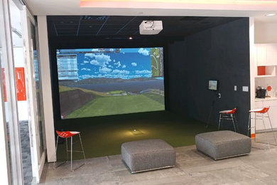 Minimalist indoor basketball/tennis/multi-game court photo in Phoenix